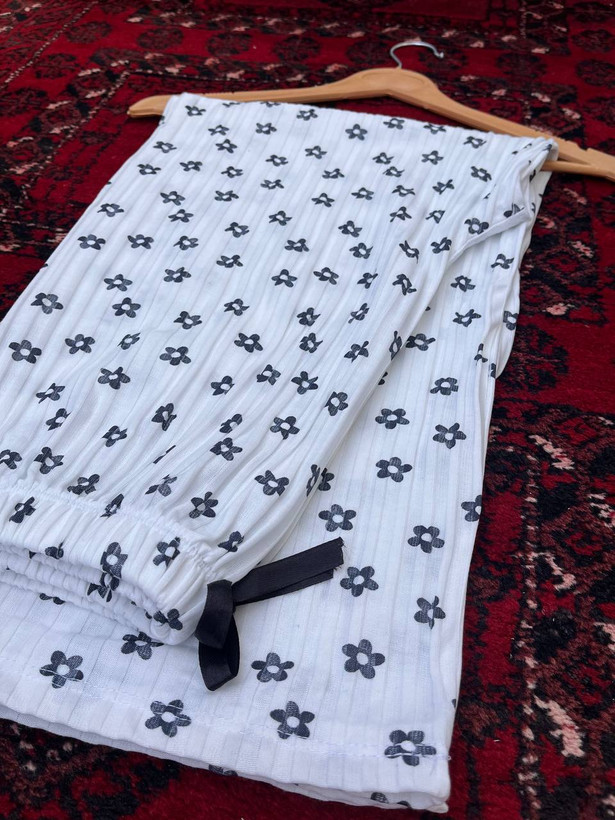 شلوار پلیسه پینترستی